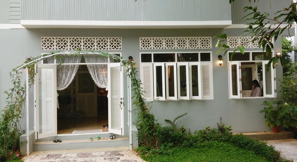 Bed and Breakfast Lada House Lampang Exterior foto