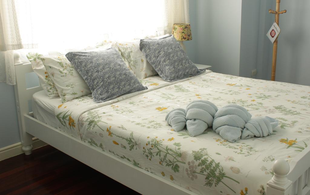 Bed and Breakfast Lada House Lampang Exterior foto