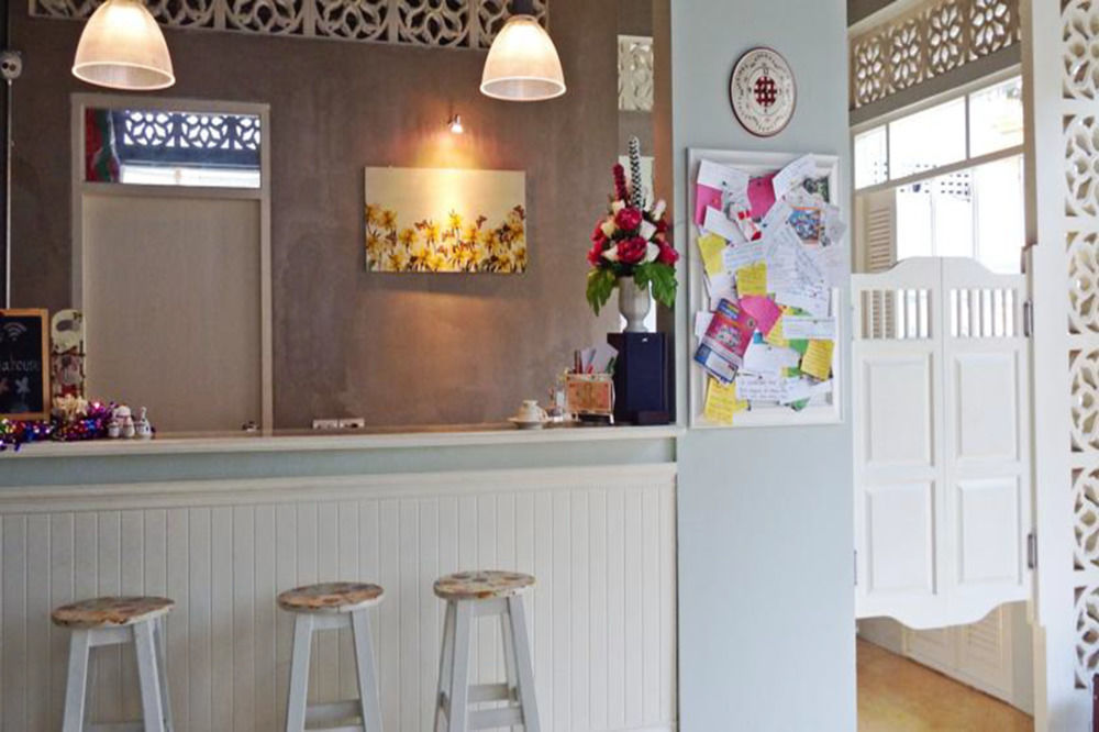 Bed and Breakfast Lada House Lampang Exterior foto